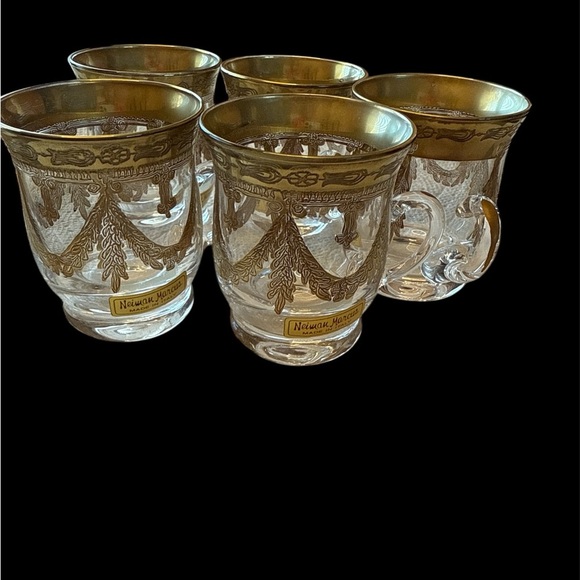 Neiman Marcus Gold Trim Glass Mug - Picture 9 of 11